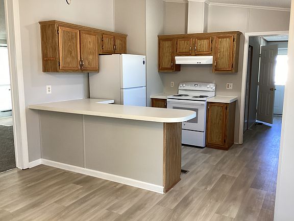 4th image of 49471 Wintergreen Dr #453