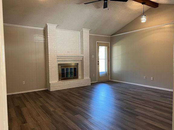 3rd image of 6805 Hyden Ave