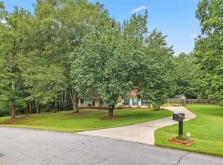 110 Pond Dr, Stockbridge, GA 30281