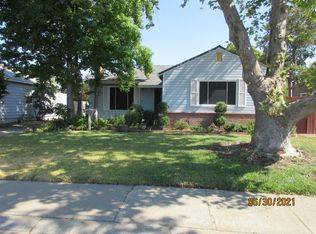 2205 Fruitridge Rd, Sacramento, CA 95822