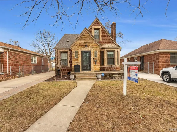 1058 Moran Ave, Lincoln Park, MI 48146