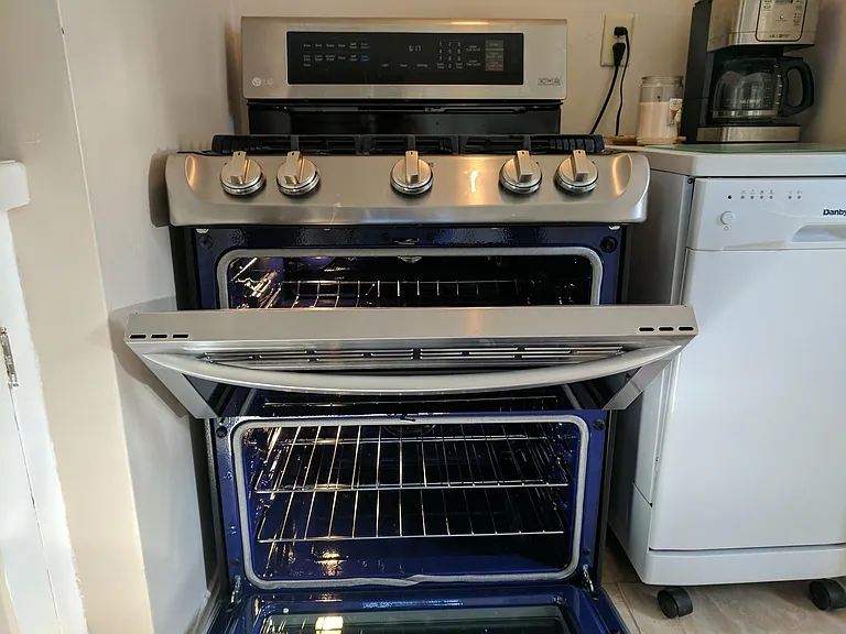 New double oven gas stove