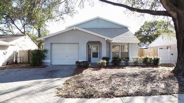 1st image of 2808 Burr Oak Dr