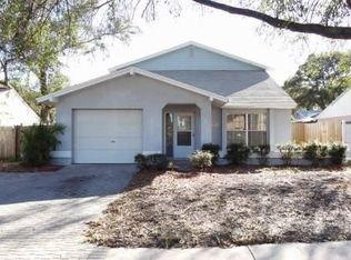 2808 Burr Oak Dr, Tampa, FL 33618