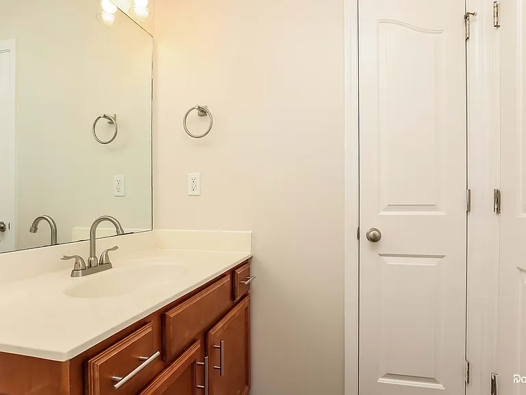 1133 Geneil Ln — Photo 13