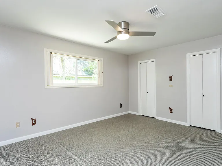 9106 Bonhomme Rd — Photo 30
