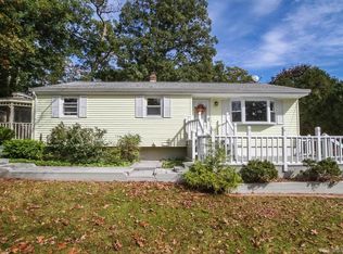 87 Kennedy Dr, Colchester, CT 06415