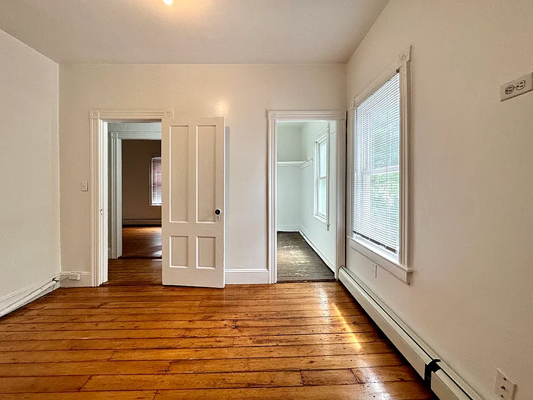 170 Alabama Ave — Photo 50
