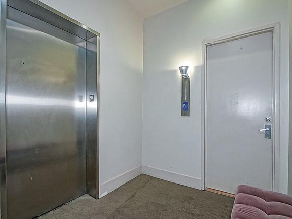 3rd image of 801 Saint Joseph St #Penthouse 1