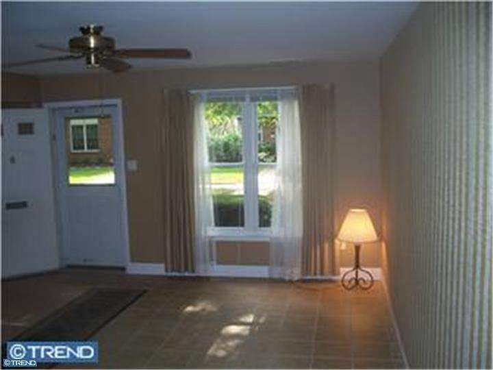 1st image of 1053 Harbour Dr