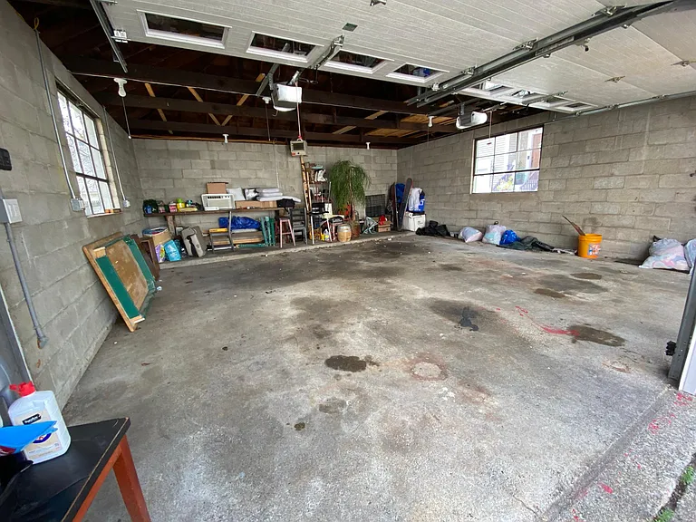 8 Trafford St #2 — Photo 32