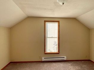 816 E Cranston Rd, Beloit, WI 53511