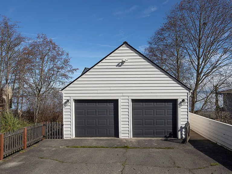 7941 SE Southworth Dr — Photo 46