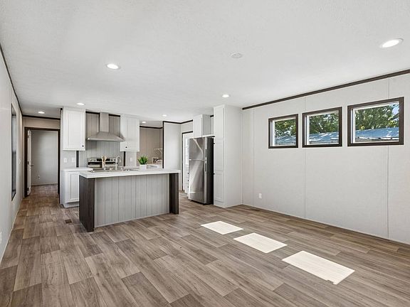 2nd image of 2850 S Beltline Rd #101