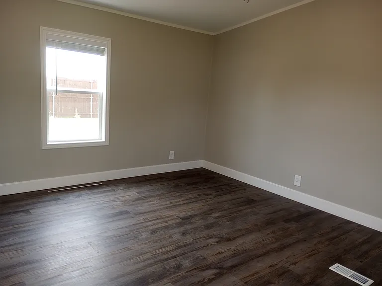 5697 Highway 71 S — Photo 16