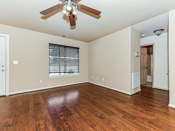 3rd image of 7923 Stillwater Dr