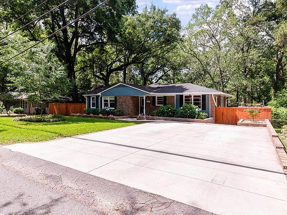 5th image of 112 Live Oak Rd