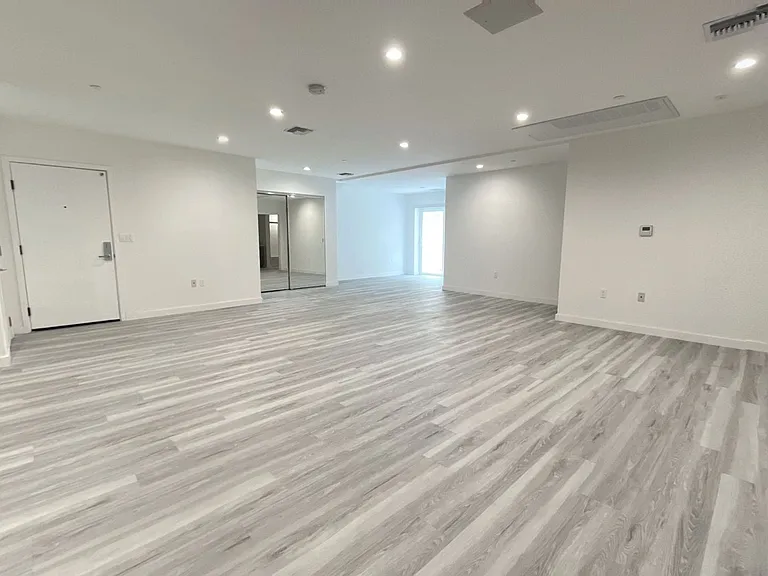 The Jordan Heights — Photo 11