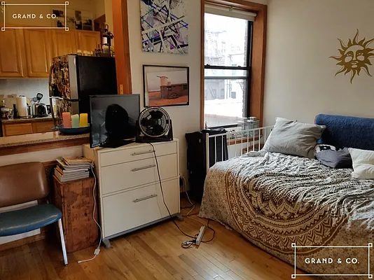 Rented by Grand & Co. | media 19