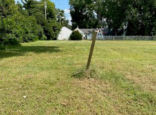 2 S Sherrin Ave, Louisville, KY 40207