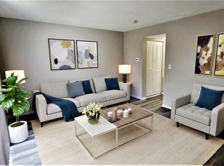 115 S High School Rd #6128, Indianapolis, IN 46241