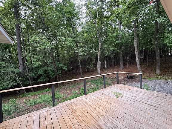 4th image of 6337 Overlook Dr