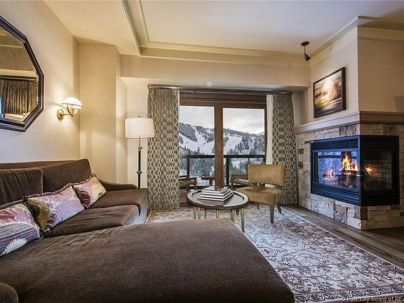 5th image of 2300 Deer Valley Dr #619