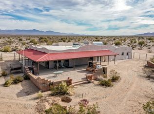 16839 S Douglas Ln, Yucca, AZ 86438