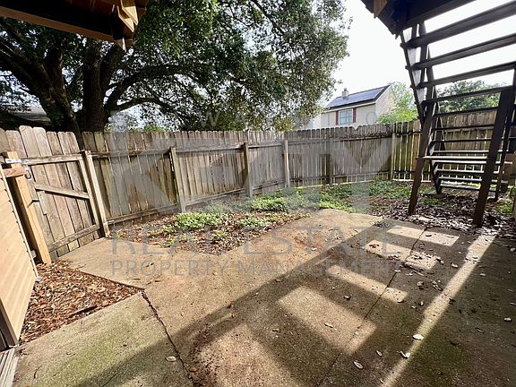 3rd image of 510 Fox Run Ave APT 3