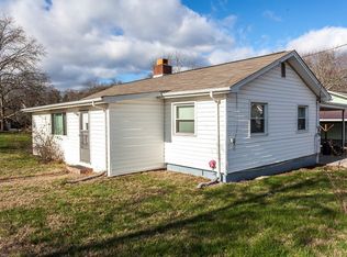 101 Tilden Rd, Oak Ridge, TN 37830