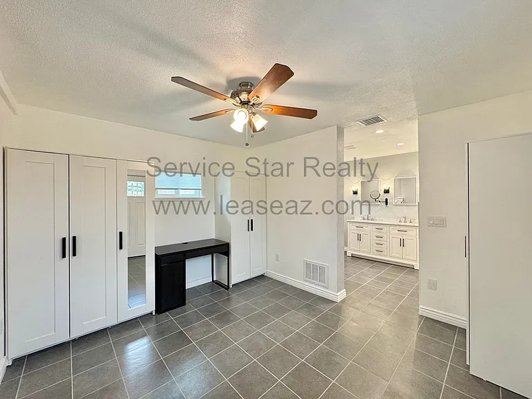 2908 E Avalon Dr — Photo 12