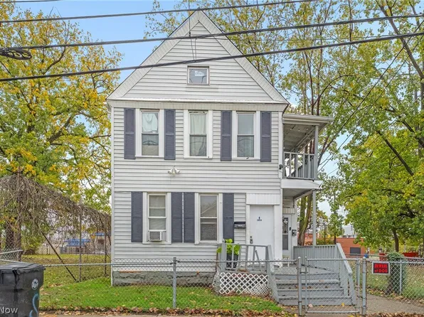 2653 W 27th St, Cleveland, OH 44113