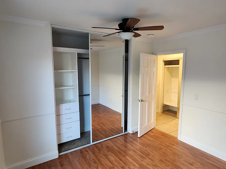 3045 E Newgrove St — Photo 33