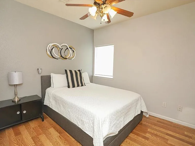 13121 Vickery St #5 — Photo 26