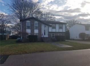 79 Dorman Ave, North Providence, RI 02904