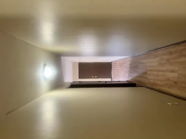 2718 18th Ave S, Minneapolis, MN 55407