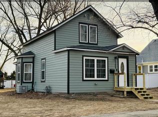 1309 Marble St, Onawa, IA 51040