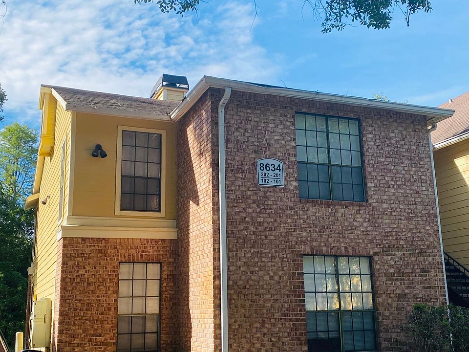1st image of 8634 Mallard Reserve Dr Unit 102