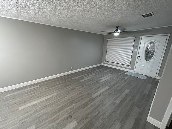 5th image of 814 Avenue G