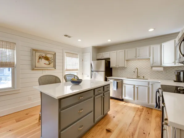 1154 Shoreside Way, Mount Pleasant, SC 29464