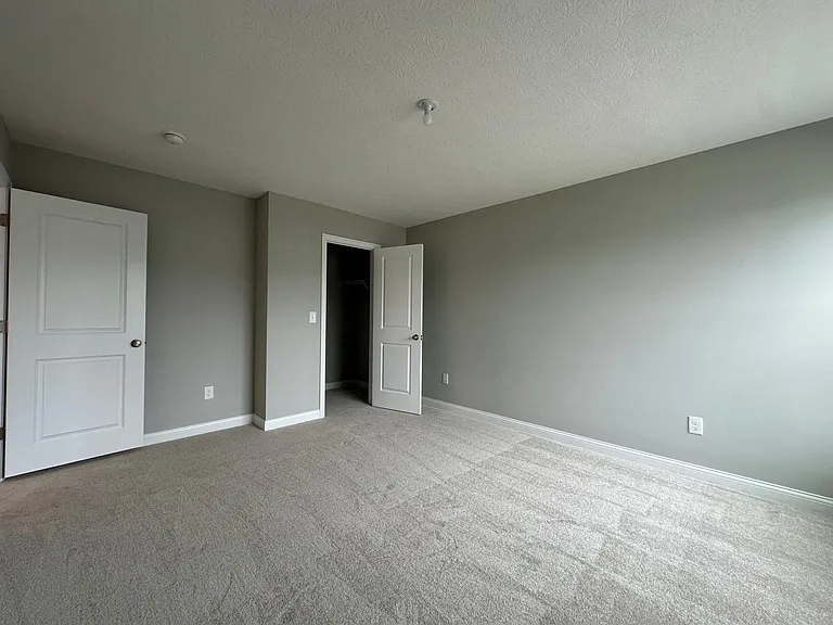 7083 Fenwick St NW — Photo 27