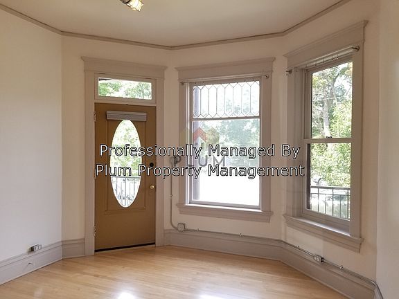3rd image of 139 S 5th St E