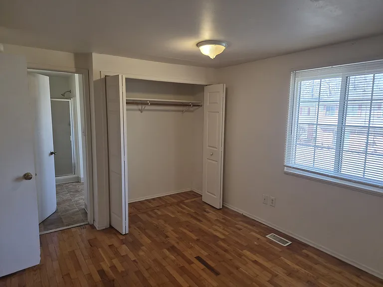 1001 Vincent Ct #1001 — Photo 10