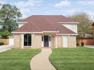 5715 Kiowa Timbers Dr, Humble, TX 77346