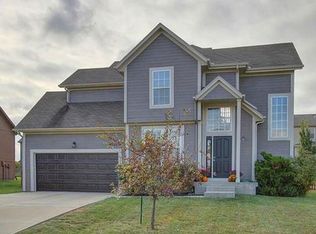 621 E Bluebird St, Gardner, KS 66030