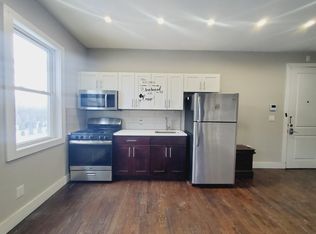 4 Whitman Ave #2L, Jersey City, NJ 07306
