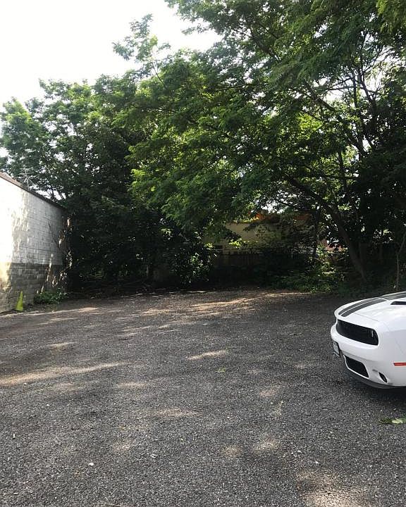1st image of 282 Wilson Ave