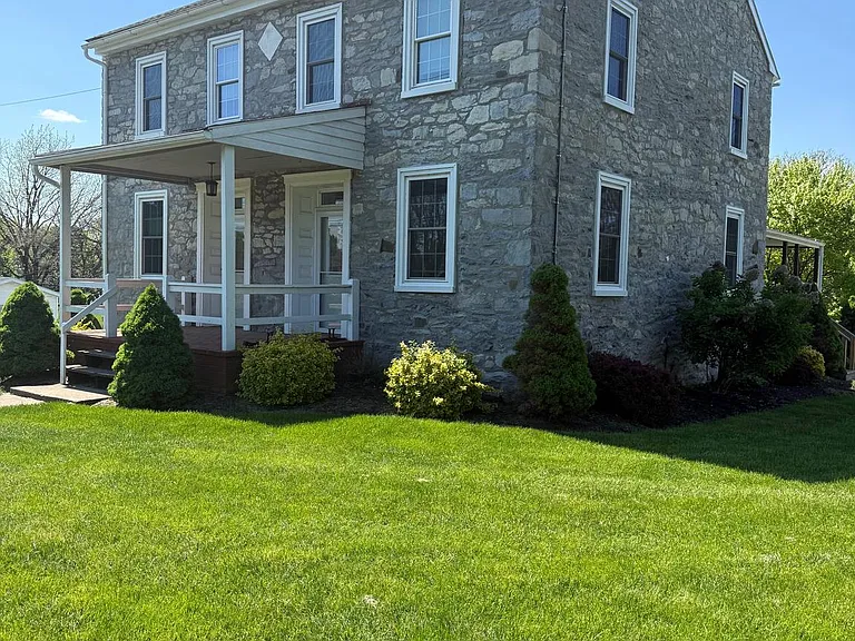4056 E Newport Rd — Photo 18