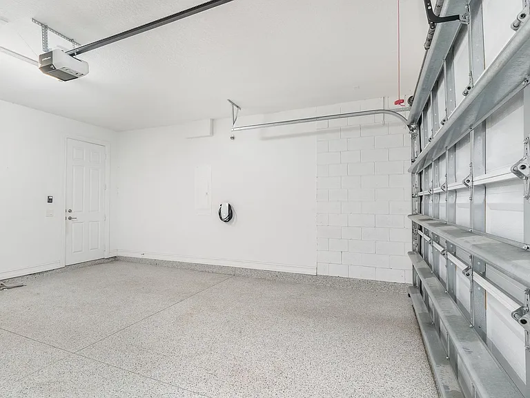 1430 Isabella Dr #106 — Photo 34