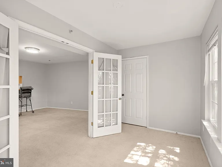 3313 Wyndham Cir #3209 — Photo 9